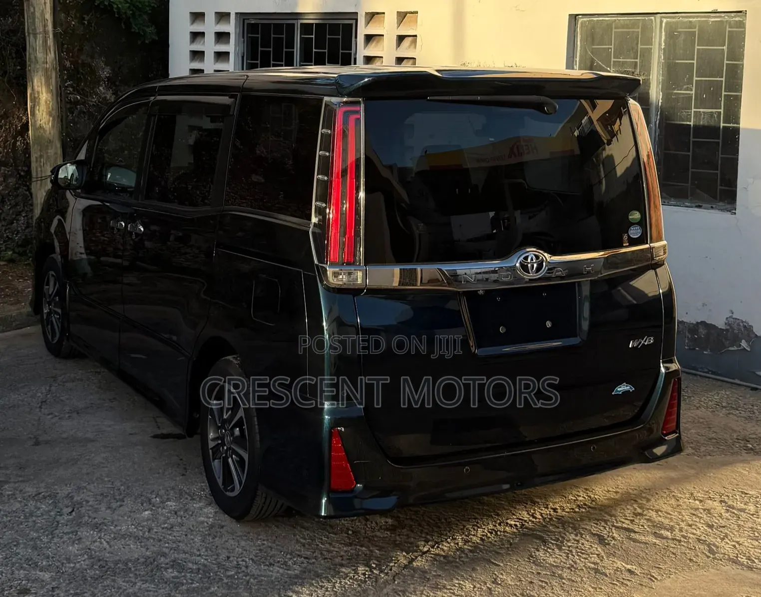 Toyota Noah 2019 Green