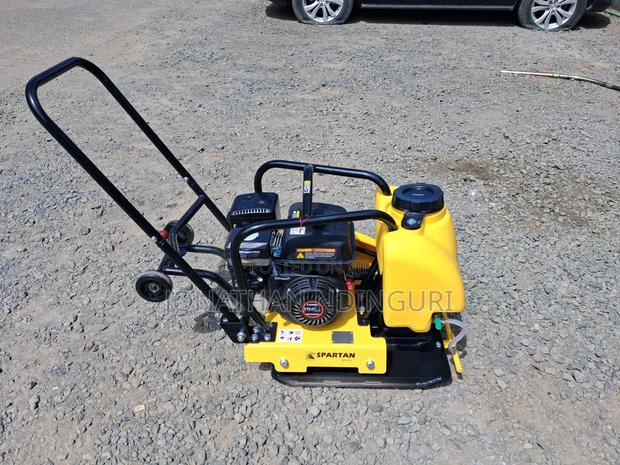 Spartan Plate Compactor – Robust Vibrating Plate Equipment - thumbnail 2
