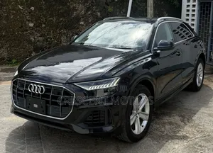 Audi Q8 3.0T Premium AWD quattro 2019 Black
