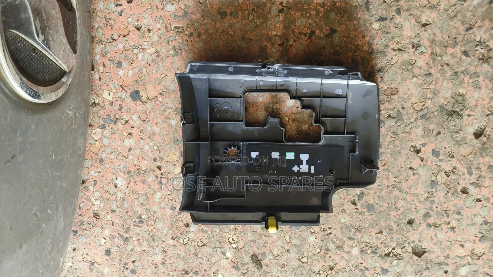 Gear Panel Vanguard / Rav 4
