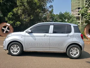 Toyota Passo 2016 Silver