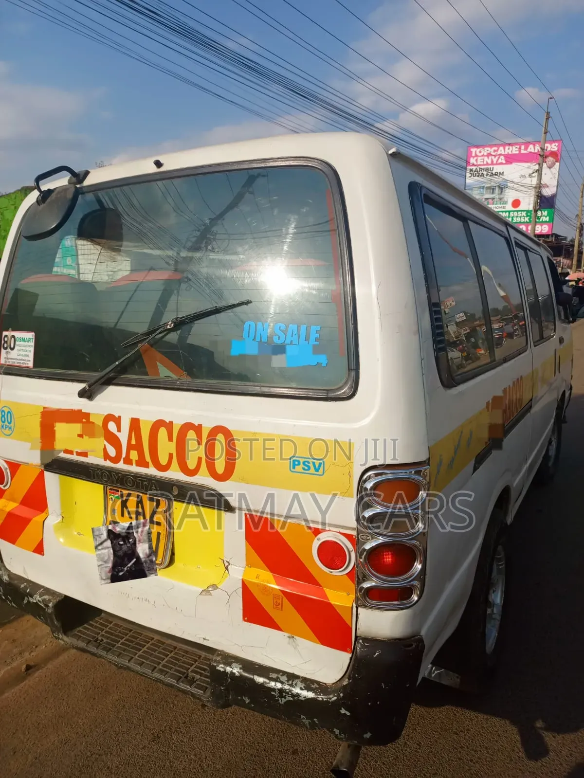 Toyota HiAce 2001 White