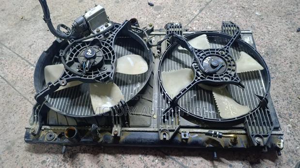 Prado 150 Radiator Complete - thumbnail 2