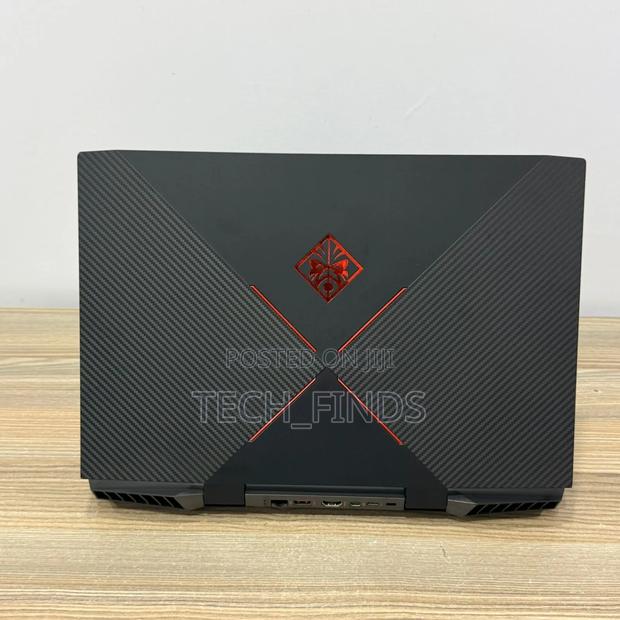 Laptop HP Omen 15 16GB Intel Core i7 SSD 512GB - thumbnail 2
