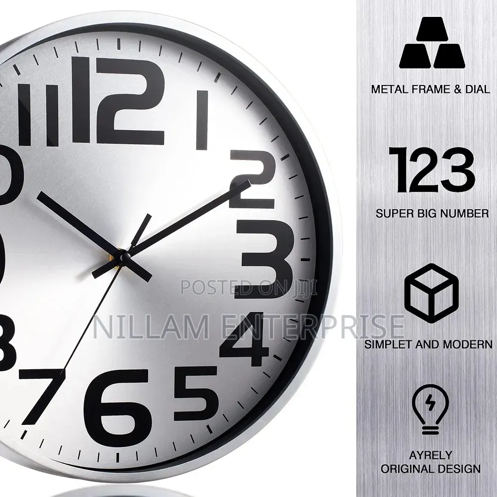 30cm Wall Clock With a Modern and Elegant Design