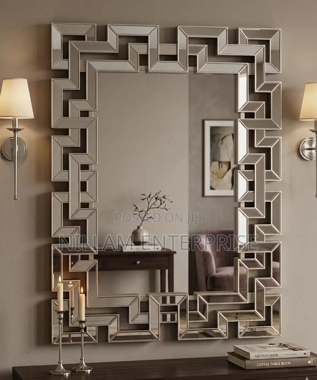  *Luxury Geometric Decorative Wall Mirror*  - thumbnail 3