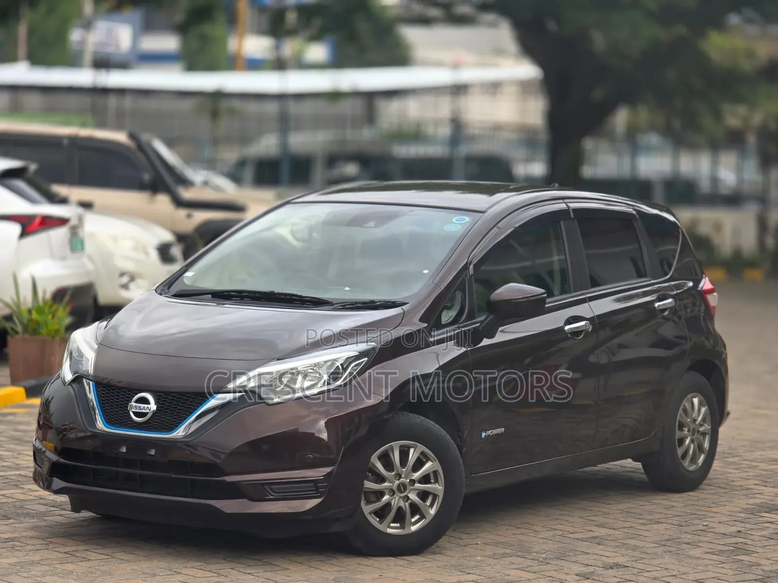 Nissan Note 2019 Maroon
