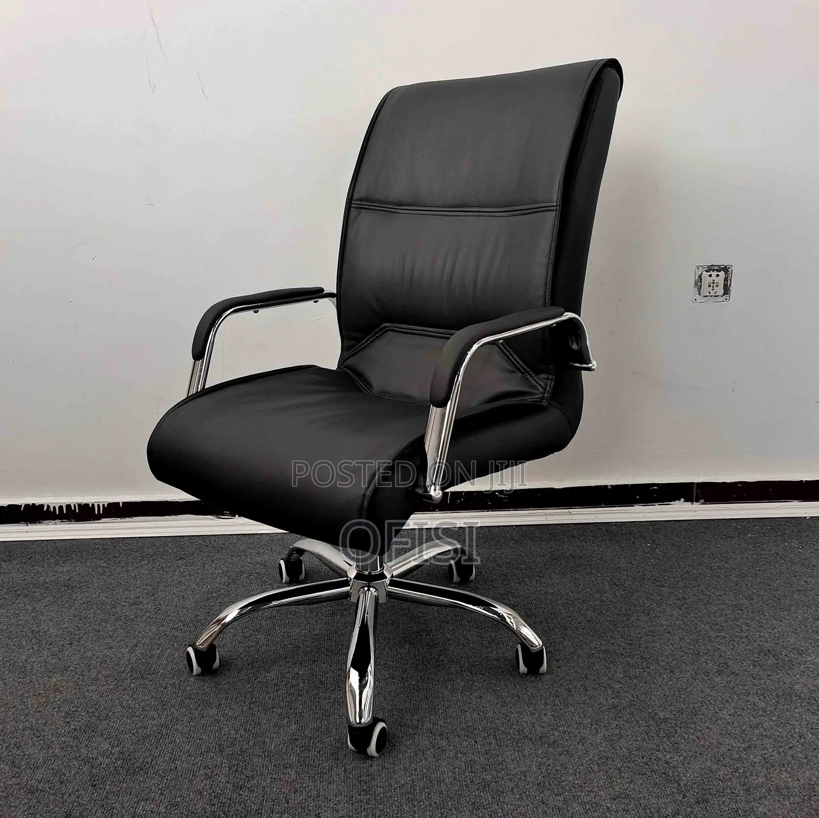 Office Chair; Black Pu Leather Executive Office Chair