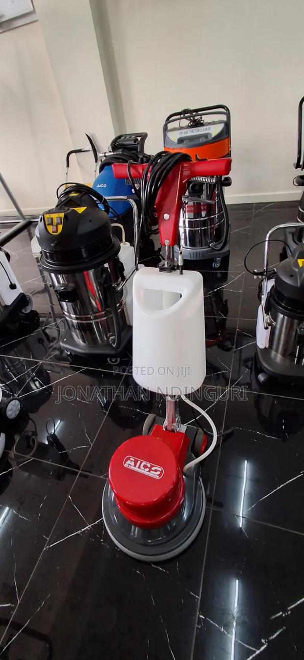 Floor Scrubber Machine – Industrial Floor Cleaning Solution - thumbnail 2