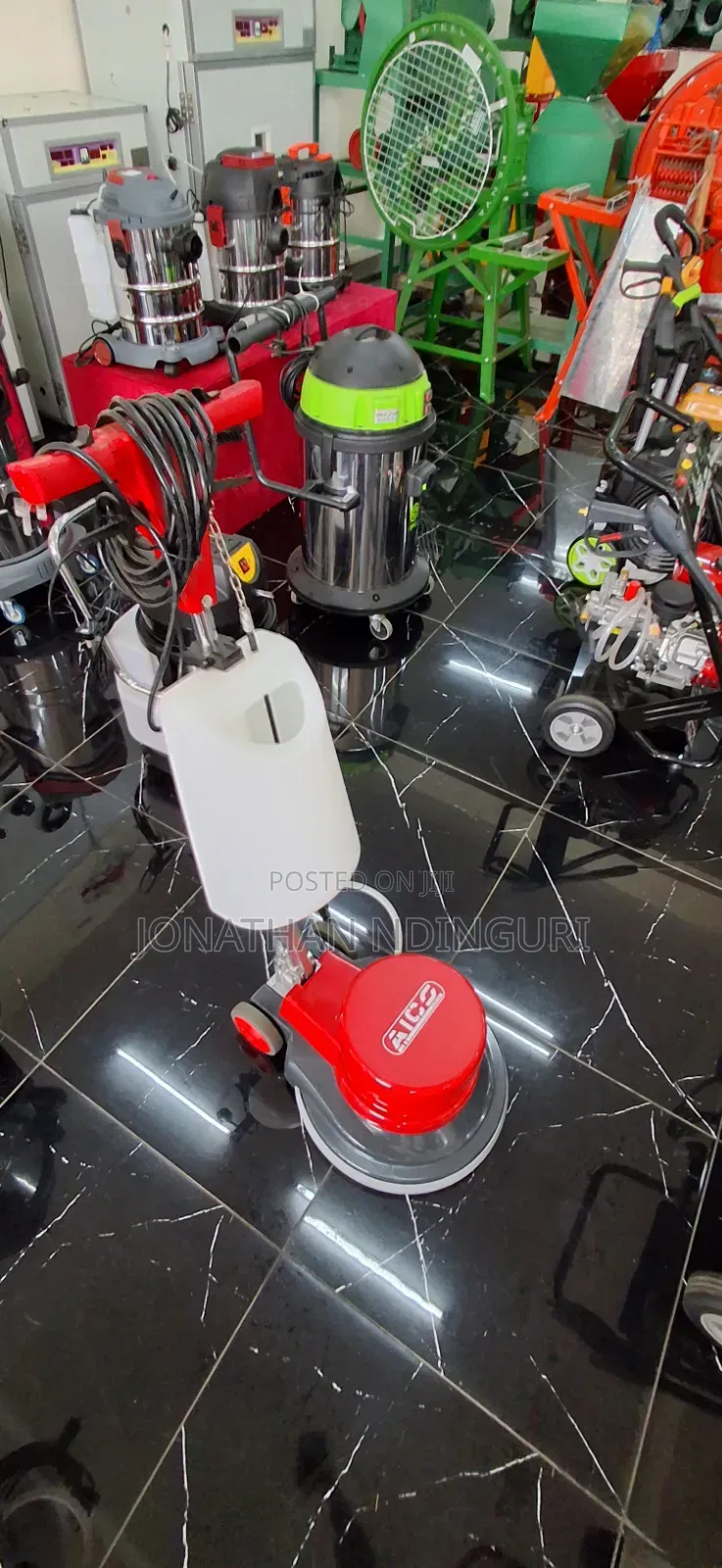 Floor Scrubber Machine – High Efficiency Cleaning System