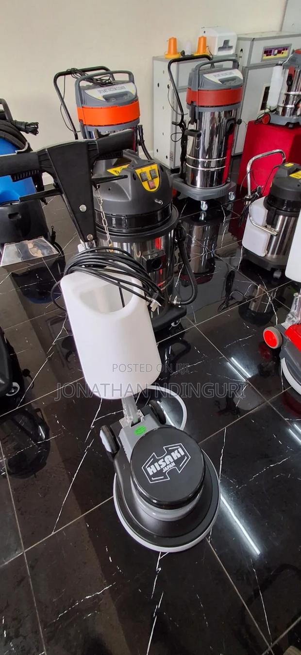 Floor Scrubber Machine – Multi-Surface Floor Cleaning Machine