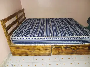 Pallet Bed and Mattress