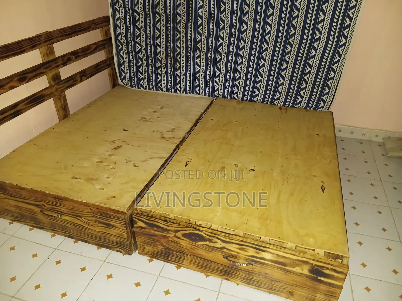 Pallet Bed and Mattress