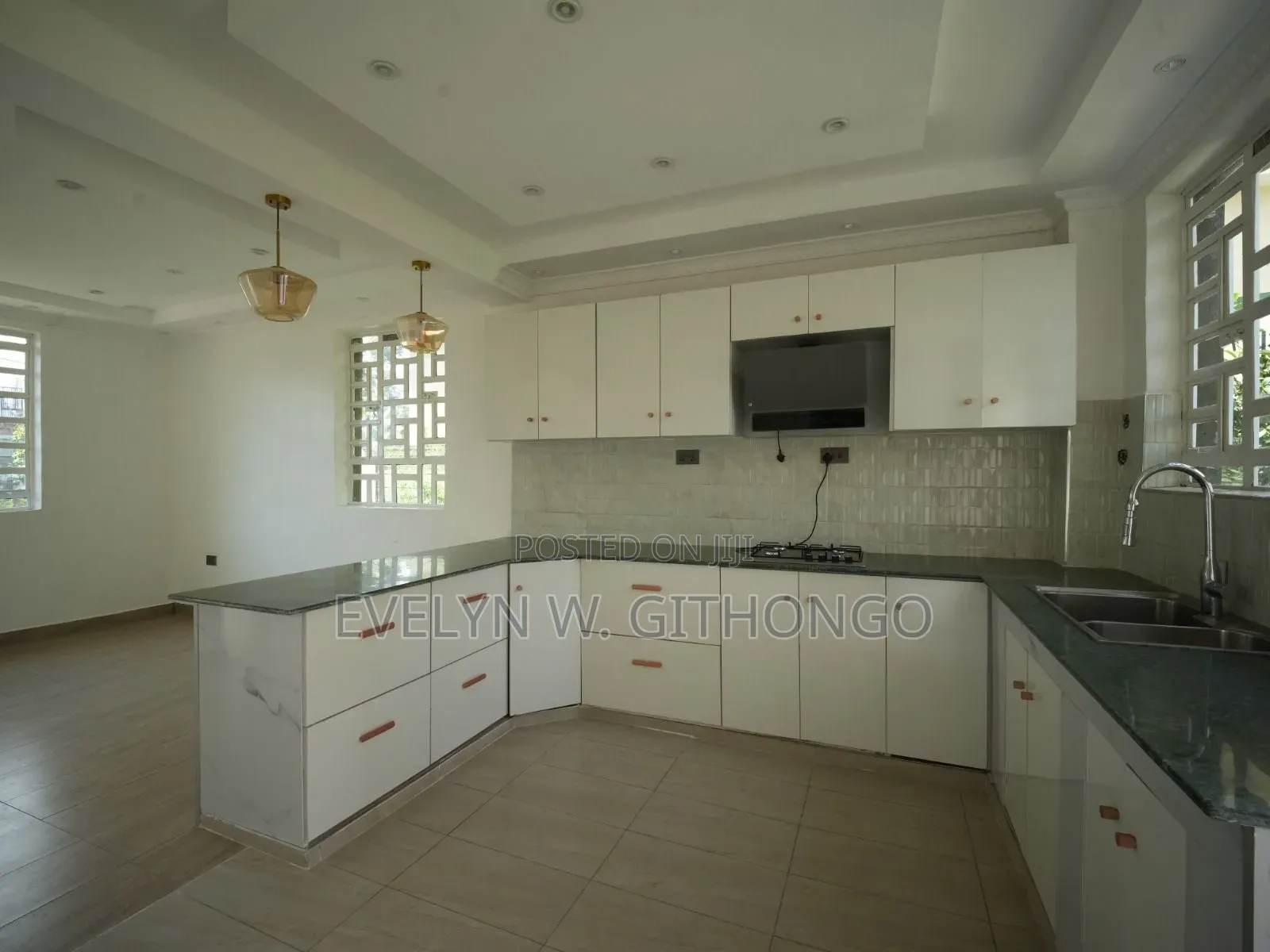 4bdrm House in Mugutha, Kimbo for sale