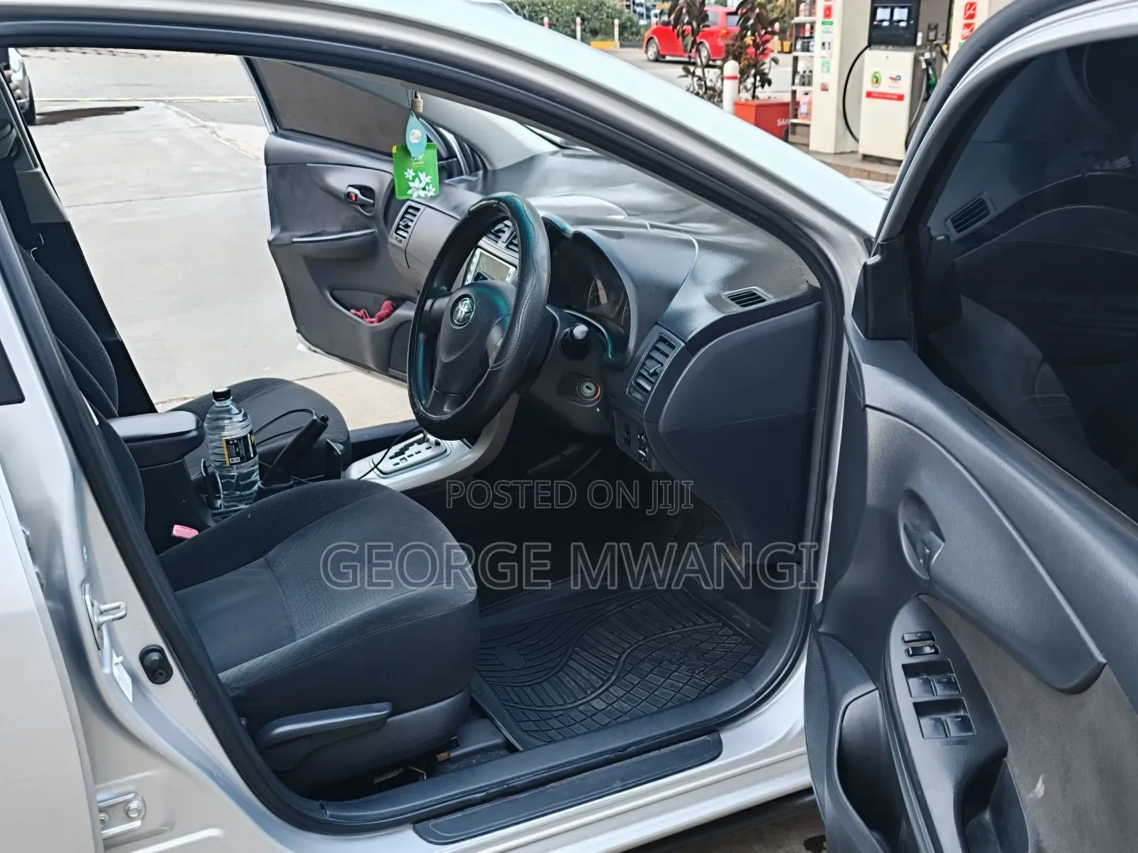 Toyota Corolla Fielder 2012 Silver