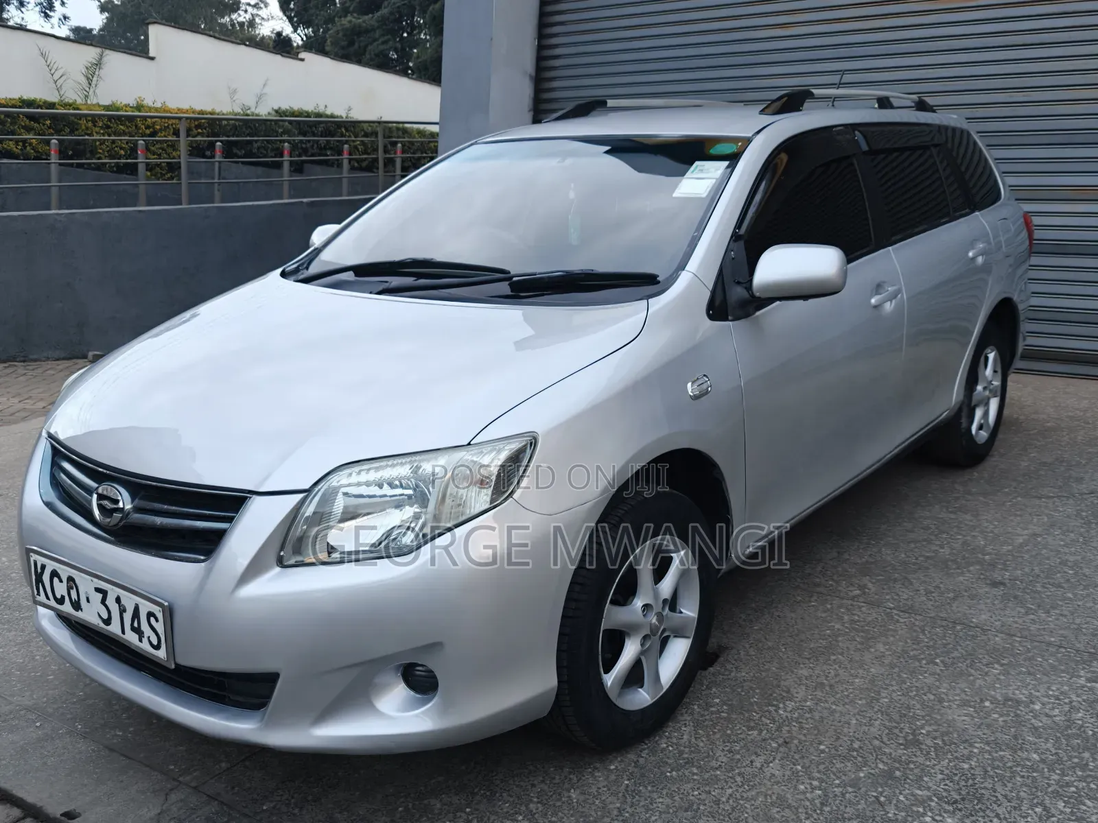 Toyota Corolla Fielder 2012 Silver