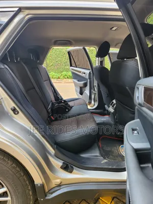 Subaru Outback 2016 Gray