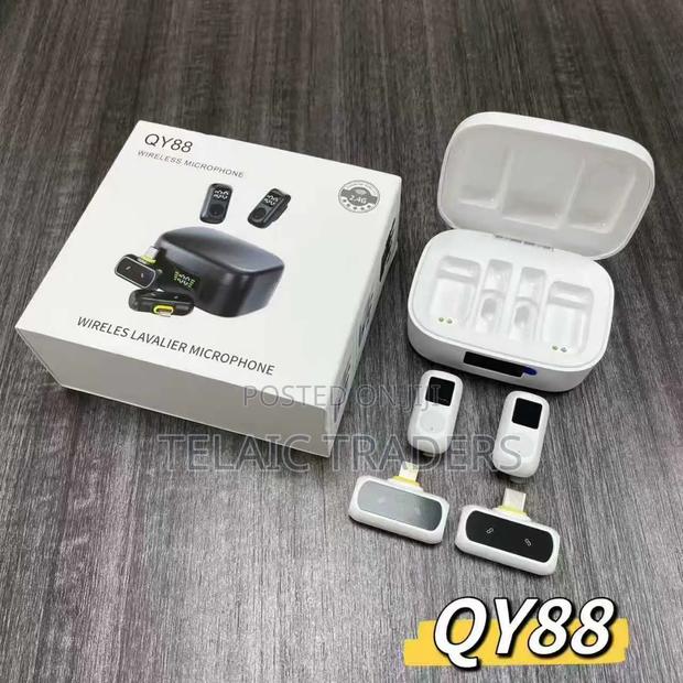 Qy88 Wireless Microphone With Noise Cancellation