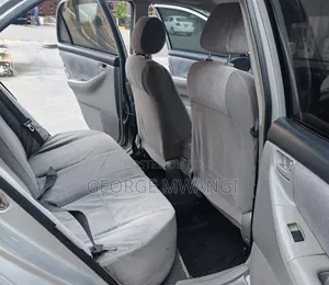 Toyota Corolla 2004 Silver