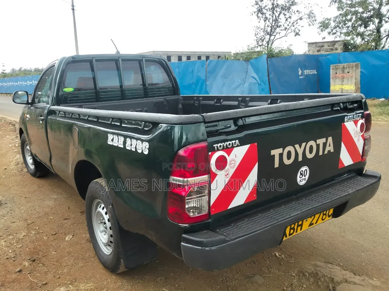 Toyota Hilux 2010 Green