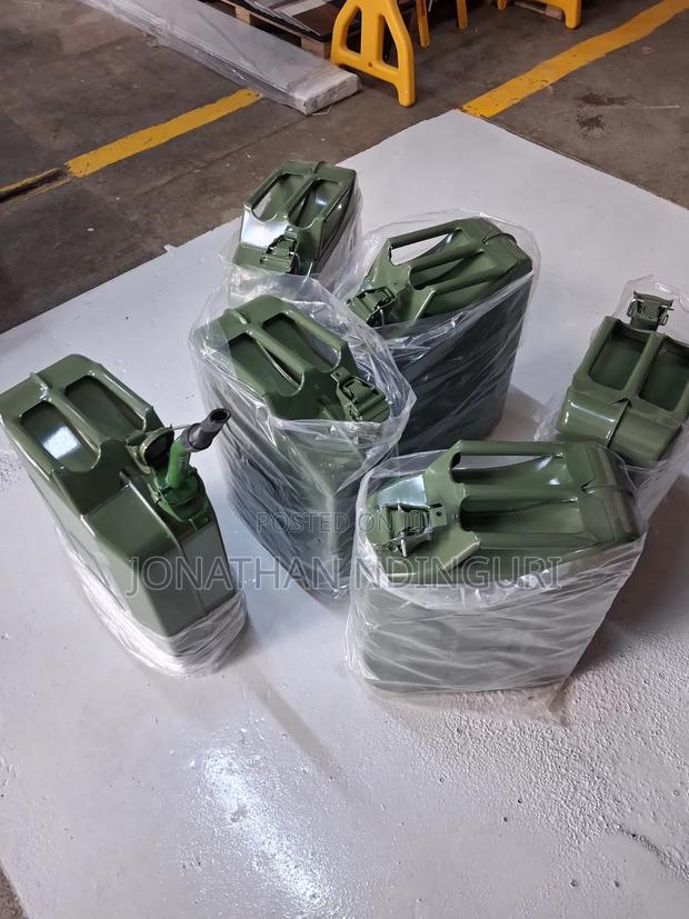 Fuel Jerrycans 20l Metallic – Secure Fuel Storage Solution