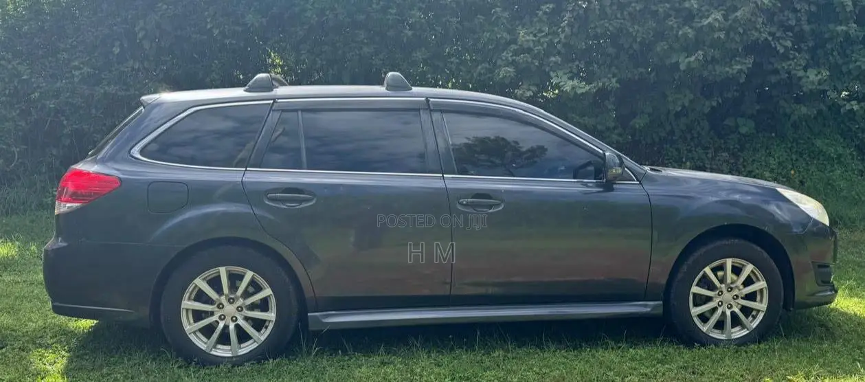 Subaru Legacy 2012 Gray