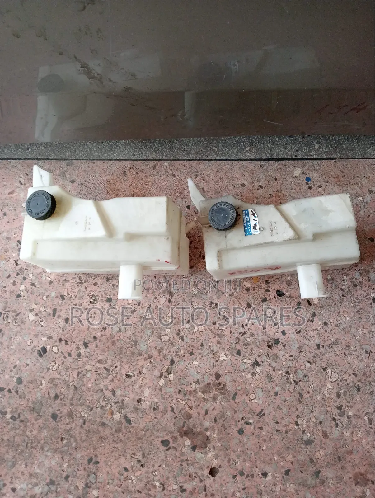 Nissan Xtrail T31 Coolant Reservoir