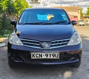 Nissan Tiida 2010 Burgundy