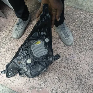 Ractis 2015 Headlight Zenon