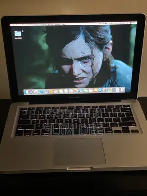 Laptop Apple MacBook 2012 8GB Intel Core 7 HDD 500GB