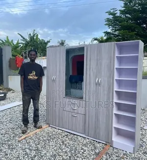 Modern 5-Door Wardrobe