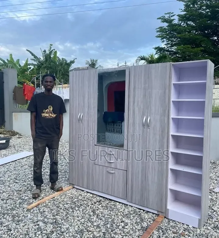 Modern 5-Door Wardrobe