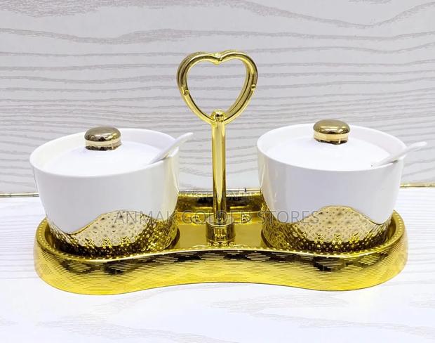 Three Piece Sugar Dish
2 Spoon
2 Canister