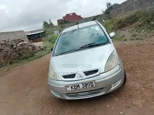 Mitsubishi Colt 2004 Silver