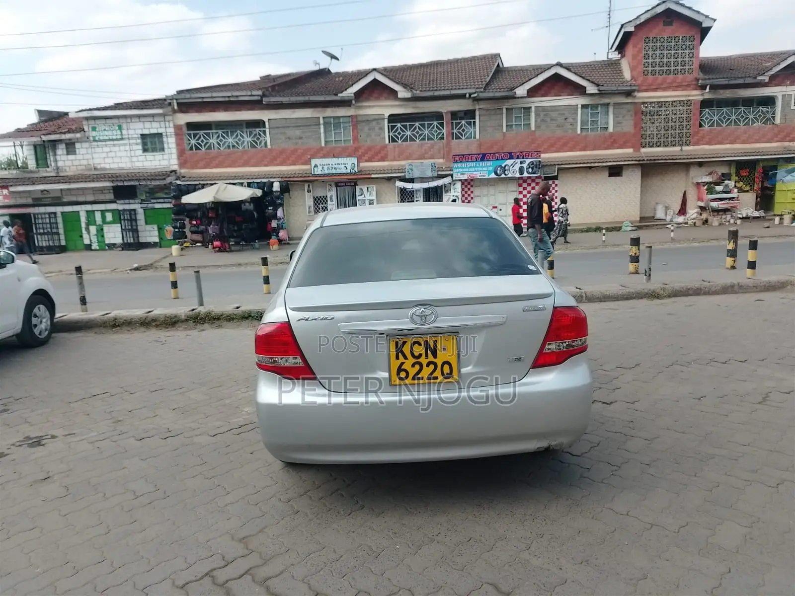 Toyota Axio 2010 Silver