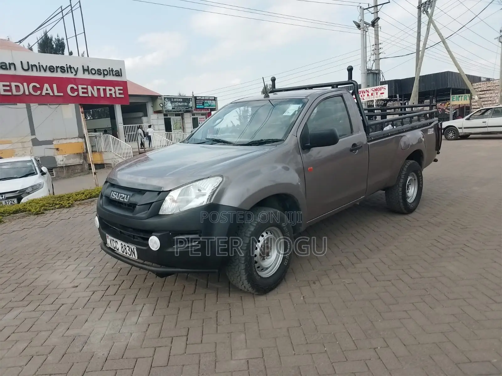 Isuzu D-MAX 2010 Brown