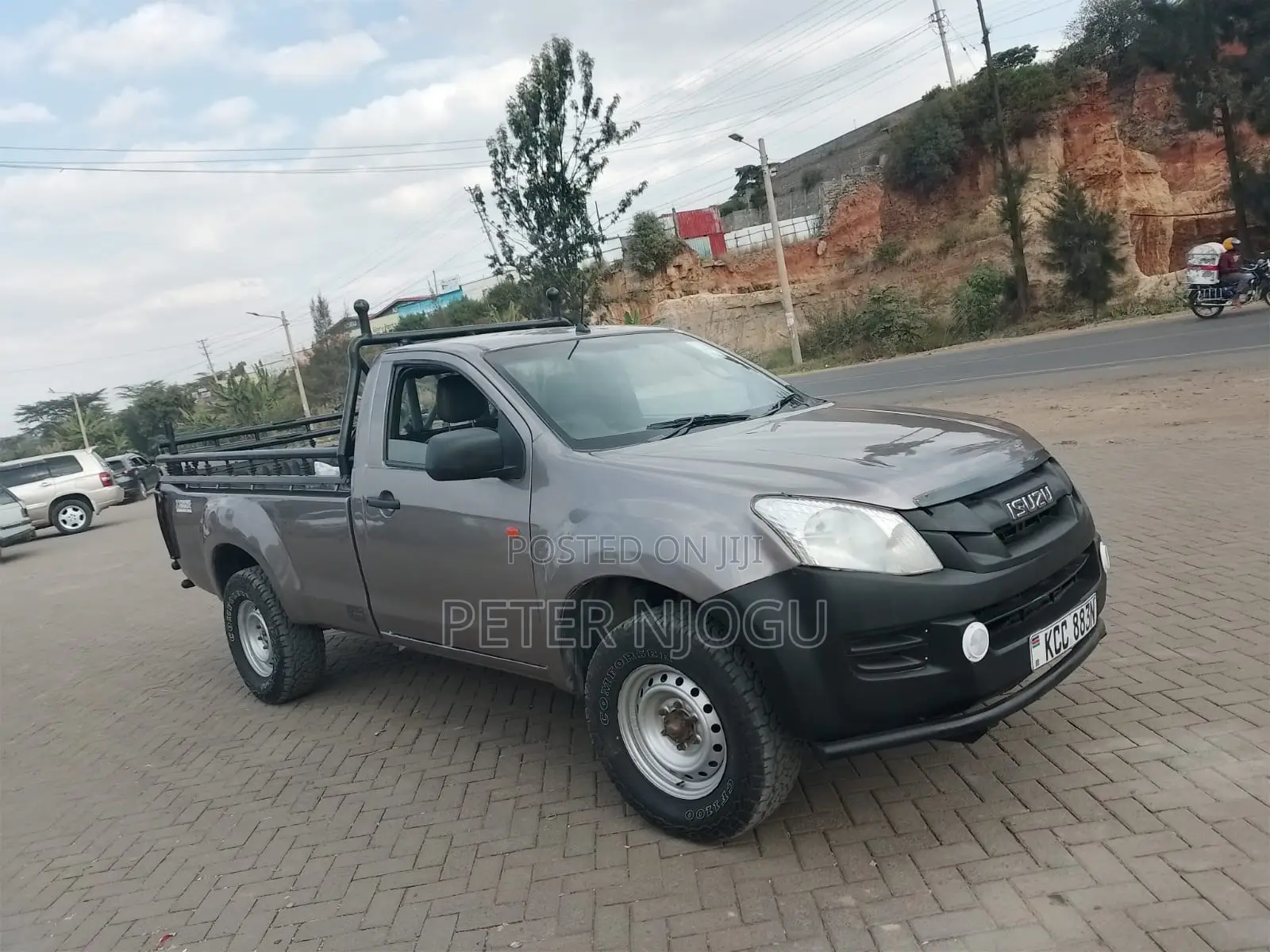 Isuzu D-MAX 2010 Brown