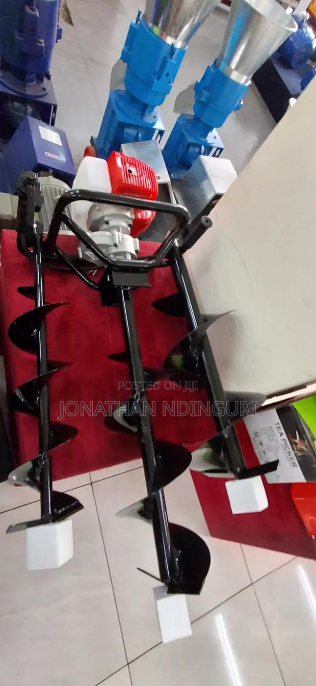 Earth Drilling Machine / Earth Auger Heavyduty Hole Digging Equipment - thumbnail 2