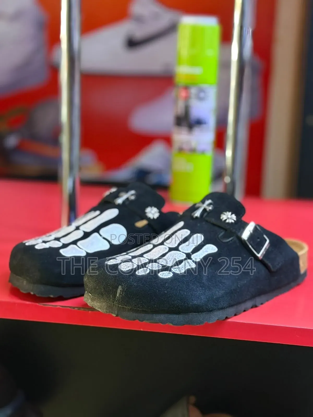 Quality Casual Leather Sued Designer Chrome Crogs Available