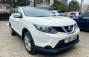 Nissan Qashqai 2017 White