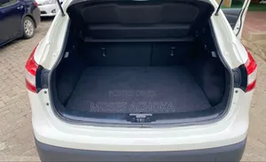 Nissan Qashqai 2017 White