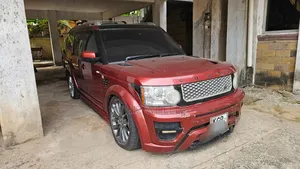 Land Rover Discovery 2012 Maroon