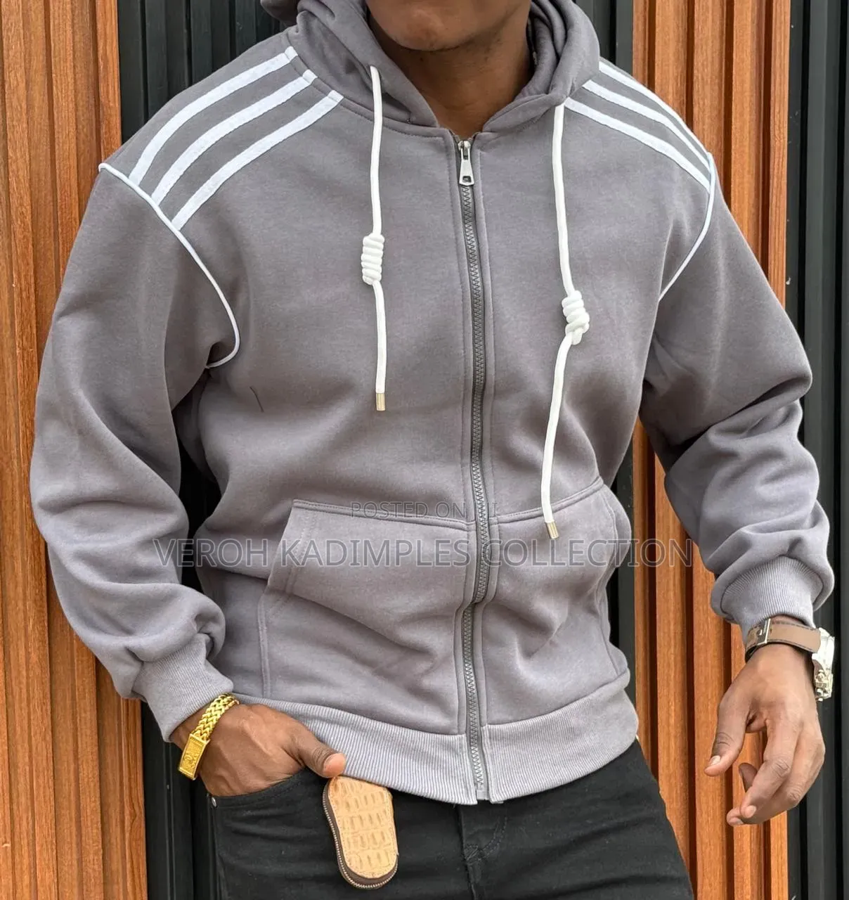 Men Zipped Hoodies