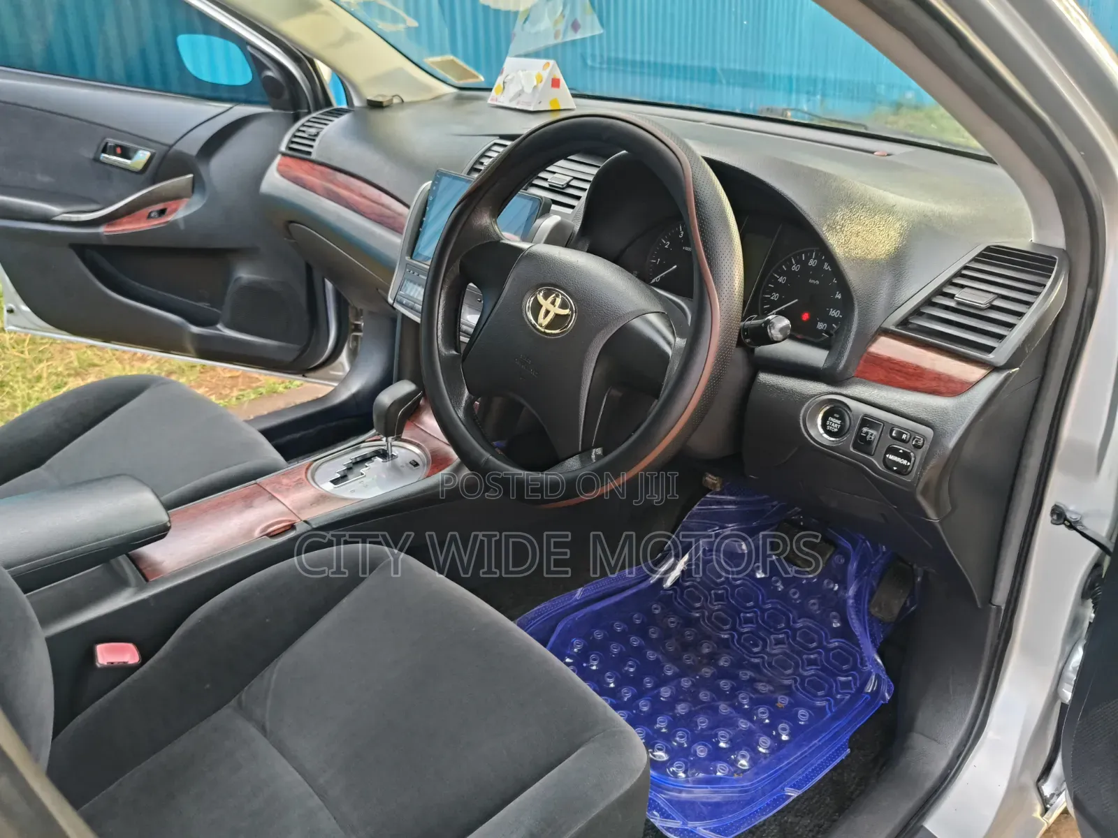 Toyota Premio 2009 Silver