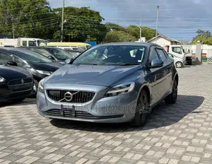 Volvo V40 2018 Blue