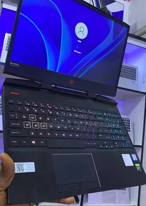 Laptop HP Omen 15-dh002nr 16GB Intel Core i7 SSD 512GB