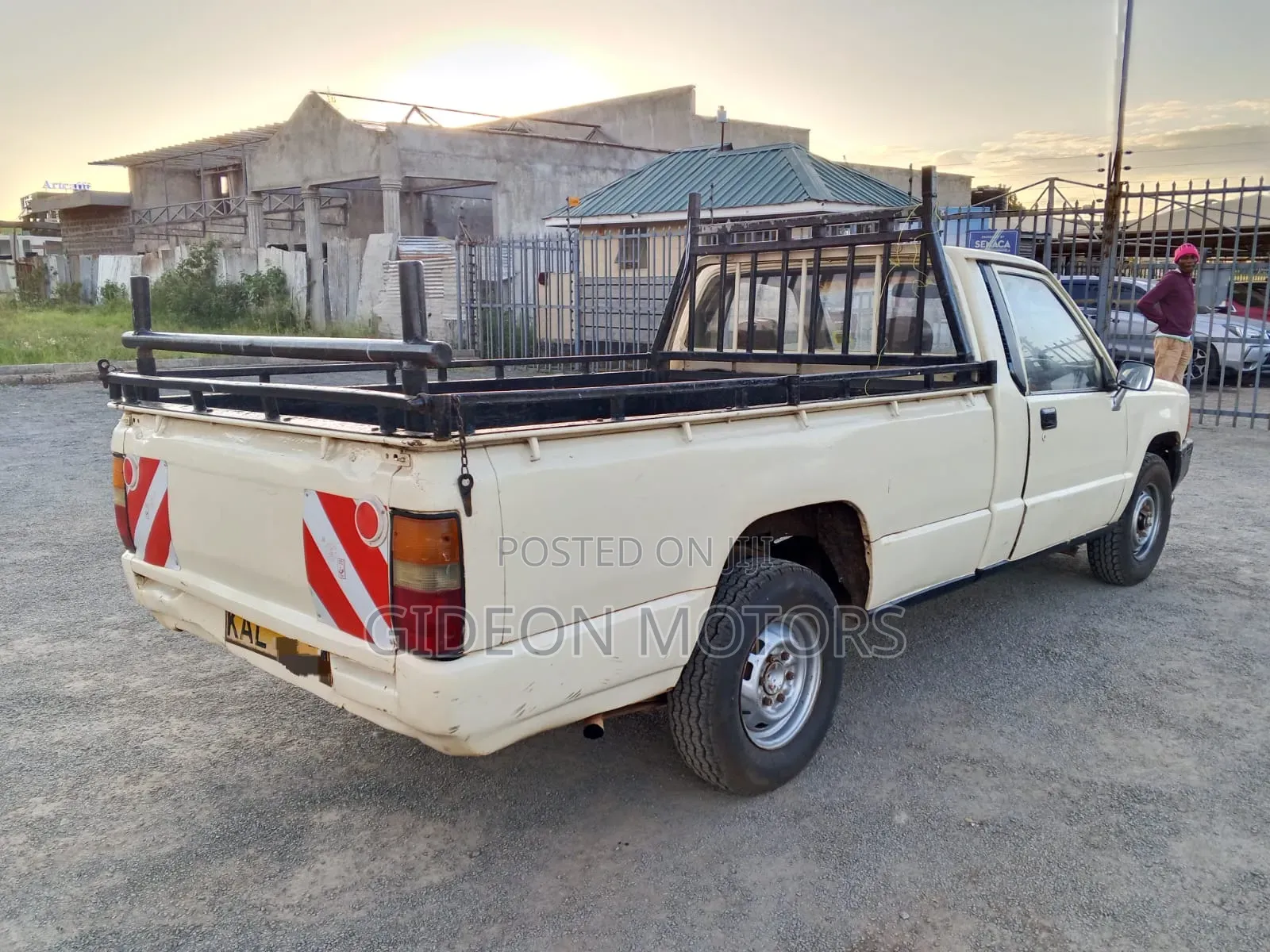 Mitsubishi L200 1999 Beige