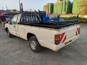 Mitsubishi L200 1999 Beige