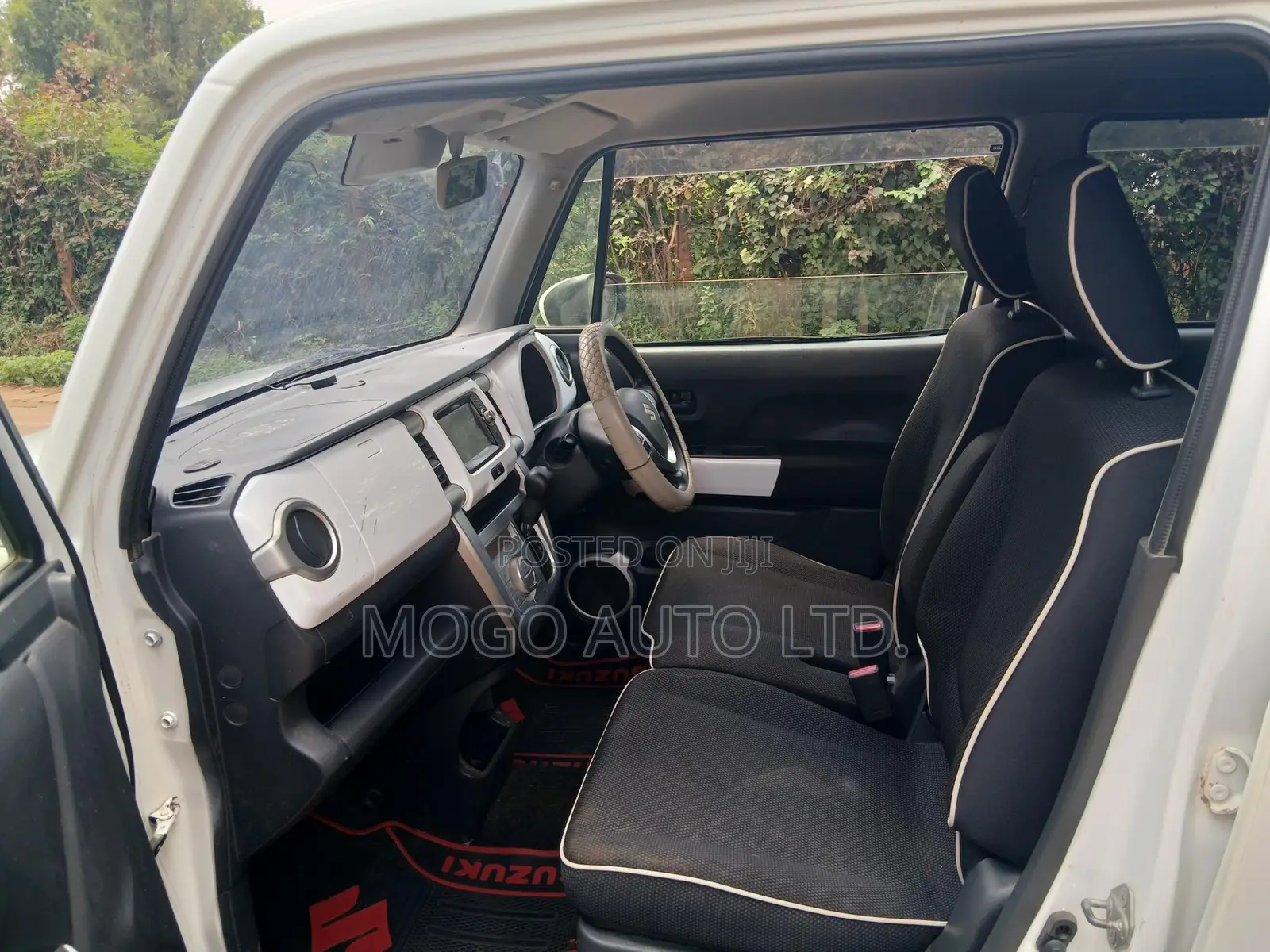 Suzuki Hustler 2015 White