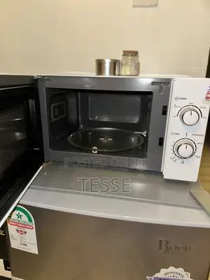 Mika White Microwave